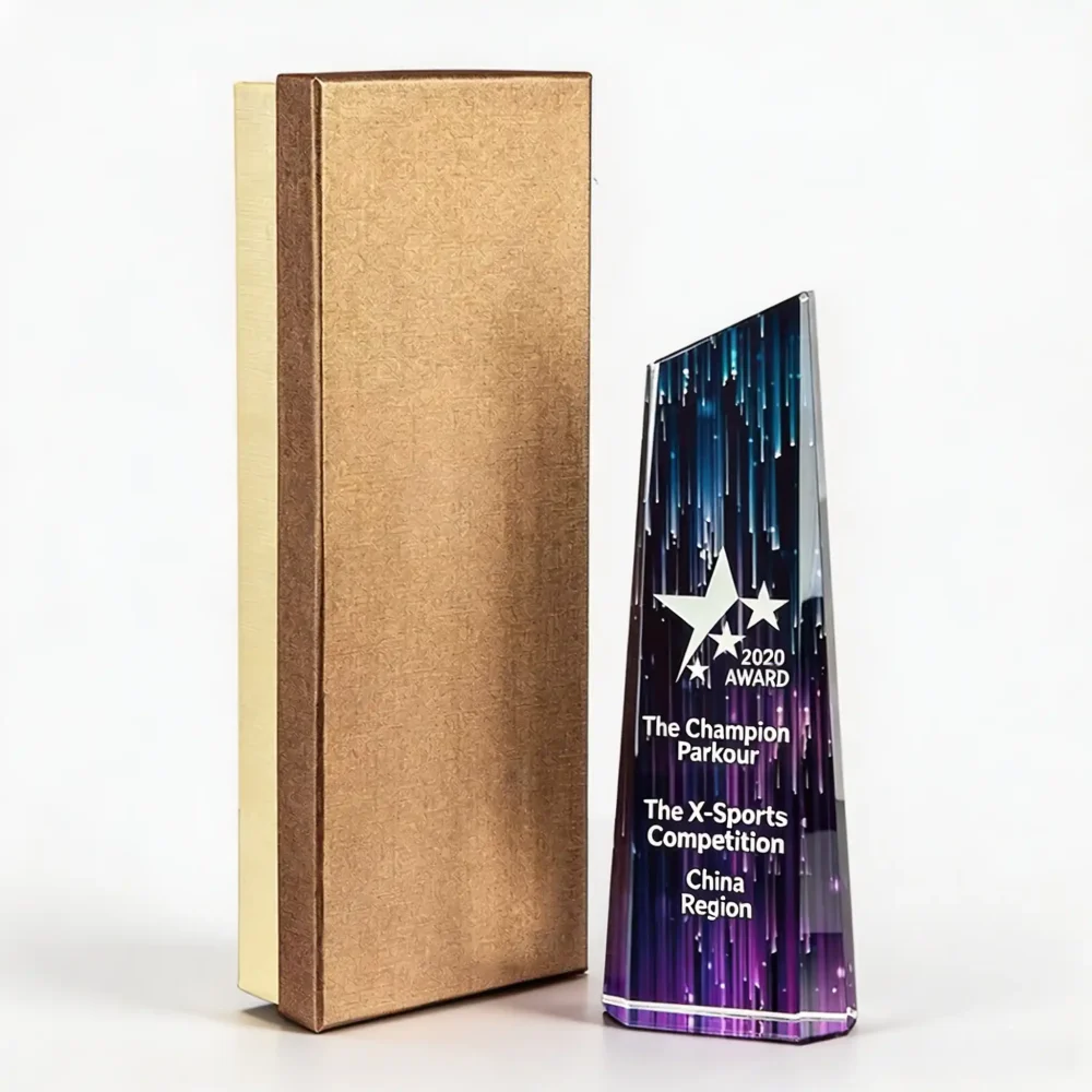 Custom dark crystal sports trophy with premium gift box packaging, wholesale personalized championship awards with engraved star design for parkour competitions bulk orders